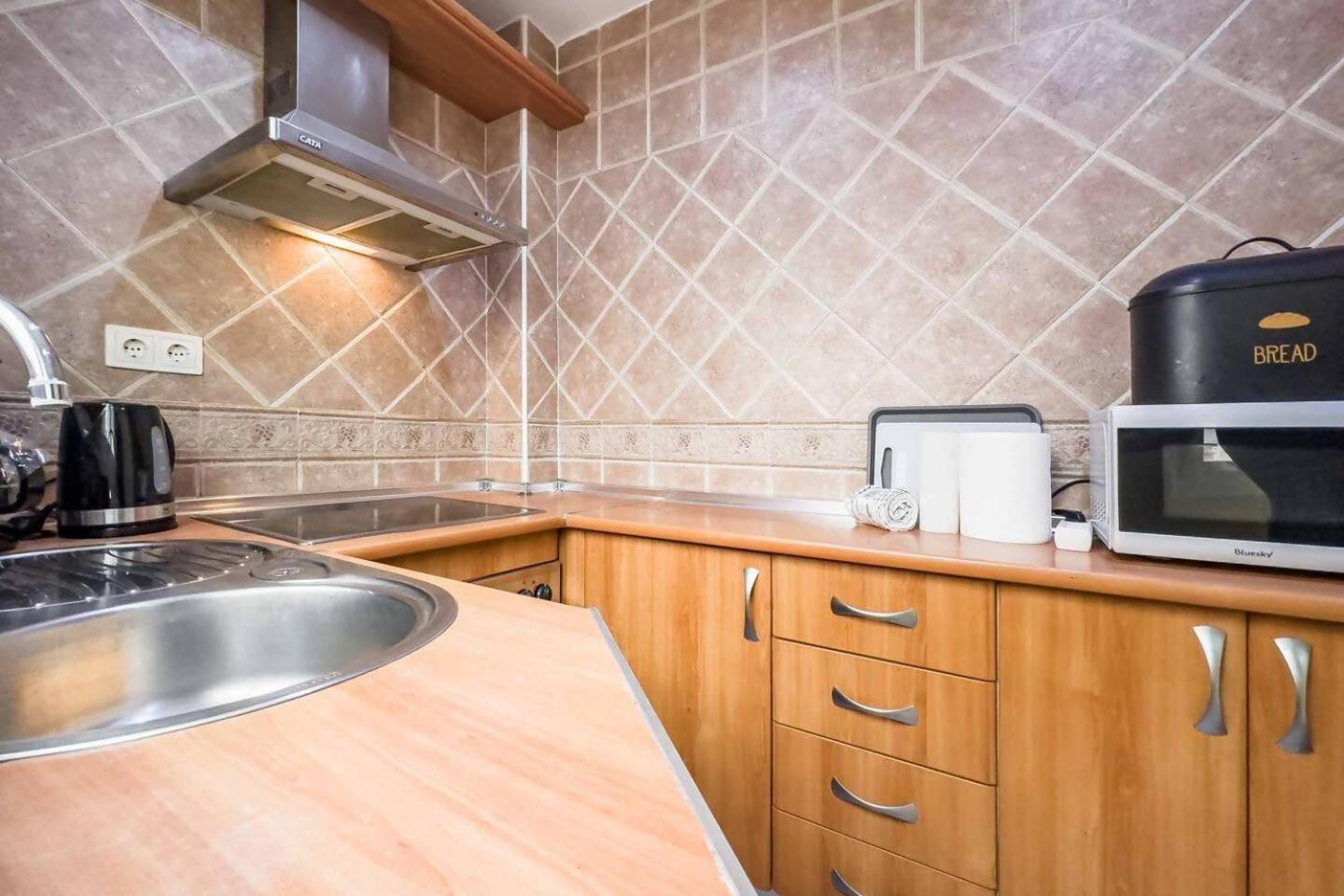 Cyv Centrally Located 1 Bed 1 Bath Near The Beach Fuengirola Exterior foto